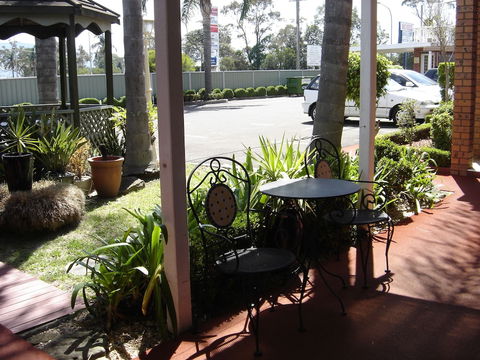 Avaleen Lodge Motor Inn - eAccommodation 0