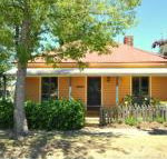 Cooma Cottage - eAccommodation