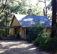 Idyllic Retreat For 4 People in Beautiful Otway Ranges Recharge  Refresh in Hot Tub - eAccommodation