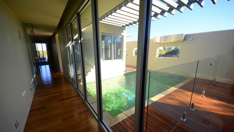 The Frames - eAccommodation 1