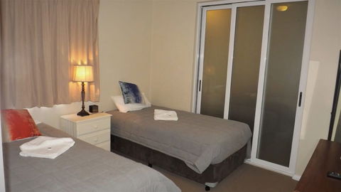 Avoca Palms Resort Apartments - eAccommodation 6