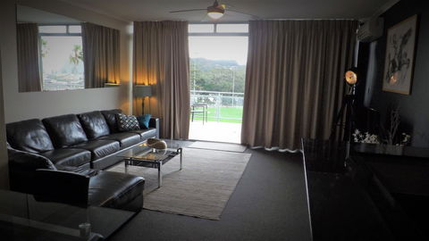 Avoca Palms Resort Apartments - eAccommodation 3