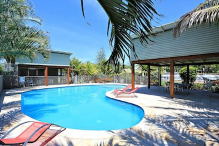 Apple Tree Creek QLD eAccommodation
