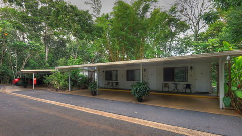 Atherton Hinterland Motel - eAccommodation 0