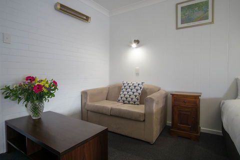 Acacia Motor Inn - eAccommodation 4