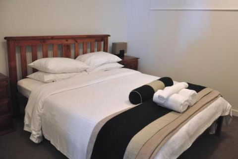 Astra Collins St. Docklands - eAccommodation 7