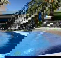 Golden Leaf Motor Inn - eAccommodation