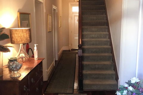 Arundel's Boutique Accommodation - eAccommodation 3