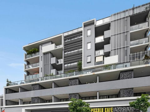 Atrio Apartments - eAccommodation 0