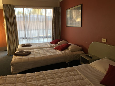 Parkway Motel - eAccommodation 2