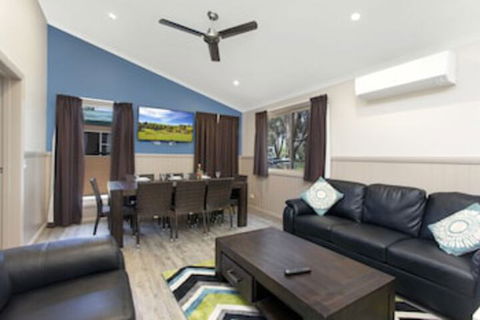 Armidale Tourist Park - eAccommodation 0