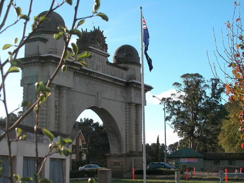 Ambassador Motor Inn Ballarat - eAccommodation 3