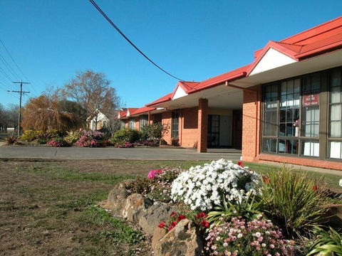 Ambassador Motor Inn Ballarat - eAccommodation 2