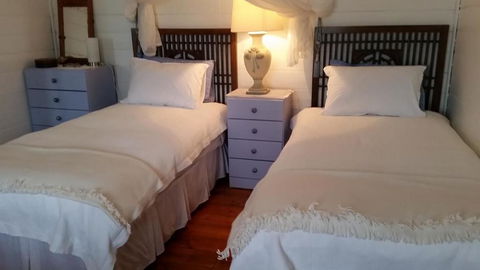 C & As Cottage - eAccommodation 4