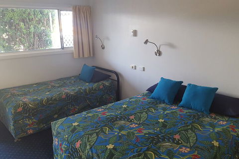 Fourth Avenue Motor Inn - eAccommodation 6