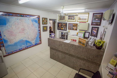 Fourth Avenue Motor Inn - eAccommodation 2