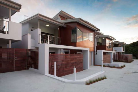 Albany Waves - eAccommodation 2