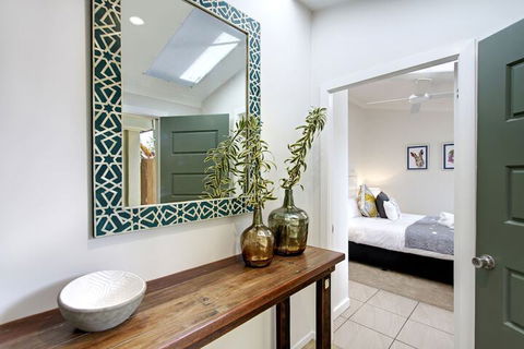 A Perfect Stay - Jimmy's Beach House - eAccommodation 1