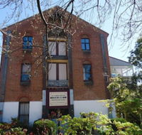 Accommodation in an Historic Warehouse - eAccommodation