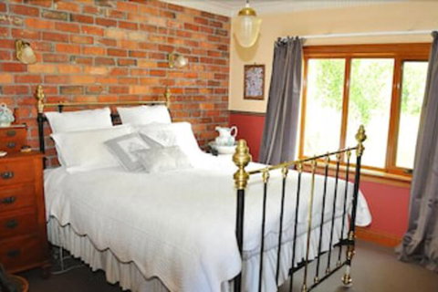Killynaught Spa Cottages - eAccommodation 6