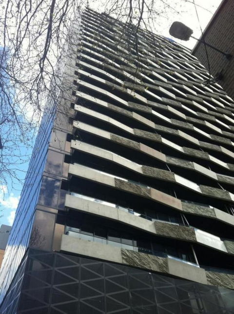 Aura On Flinders Serviced Apartments - eAccommodation 0