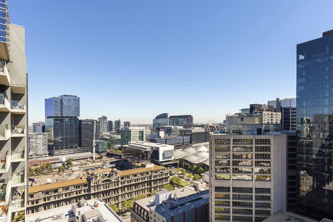 Aura On Flinders Serviced Apartments - eAccommodation 3