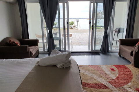 Applebay Guest House - eAccommodation 6