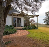 Colenso Country Retreat - eAccommodation