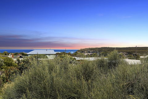 Anchors Beach House - eAccommodation 5