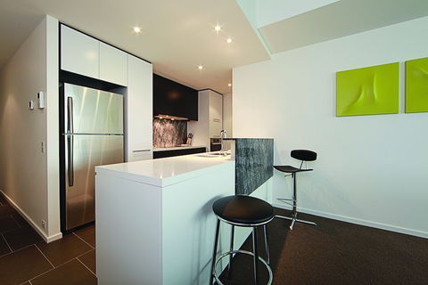 Accommodate Canberra - The ApARTments - eAccommodation 6