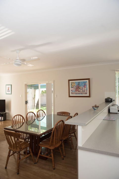 All Seasons' Escape Port Elliot - eAccommodation 4