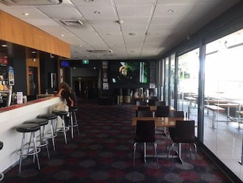 Pastoral Hotel Motel - eAccommodation 6