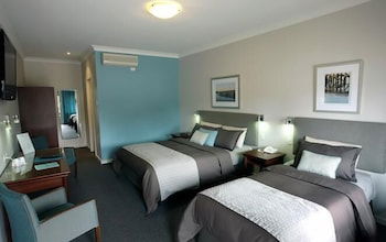 Pastoral Hotel Motel - eAccommodation 4