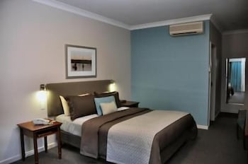 Pastoral Hotel Motel - eAccommodation 3