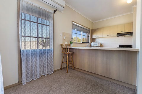 All Rivers Motor Inn - eAccommodation 4