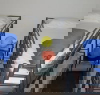 The Black Sparrow - eAccommodation