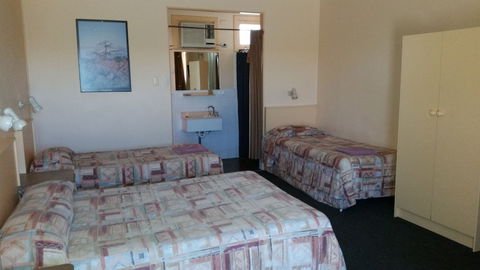 Highway One Motel Port Augusta - eAccommodation 2