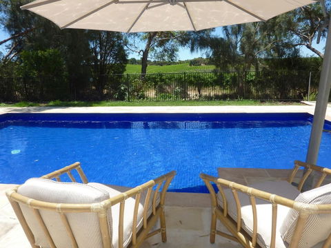 Amande Bed And Breakfast - eAccommodation 0