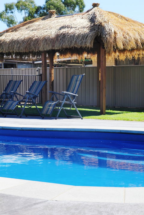 Avondel Caravan Park - eAccommodation 1
