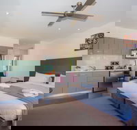 Longview Vineyard - eAccommodation