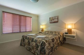 Annand Mews Serviced Apartments - eAccommodation 6
