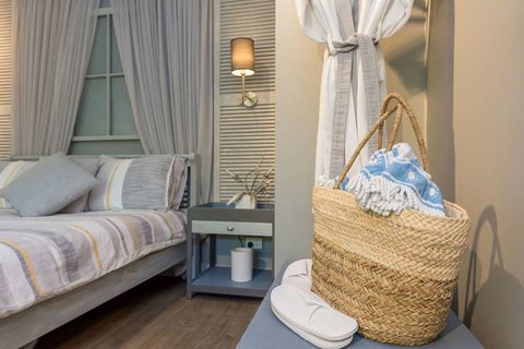 Sailaway Beach House - eAccommodation 2