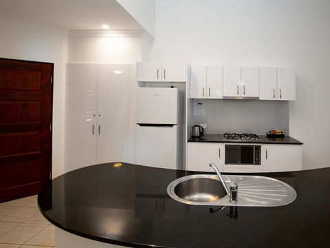 Anchorage Complex - eAccommodation 4