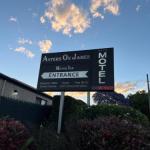 Asters On James Motor Inn - eAccommodation 0