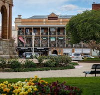 Bathurst Royal Apartments - eAccommodation