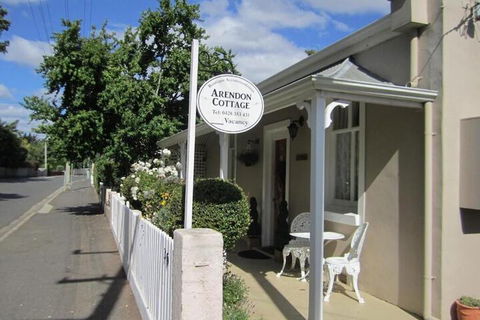 Arendon Cottage - eAccommodation 2