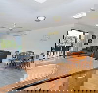 Park Royal - eAccommodation