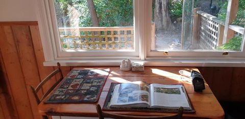 Astley Cottage - eAccommodation 3