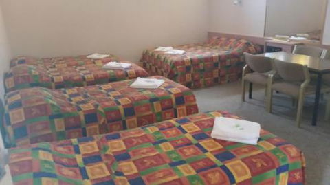 Gateway Motor Inn - eAccommodation 6