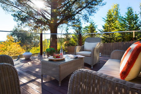 Artemis Retreat - eAccommodation 6